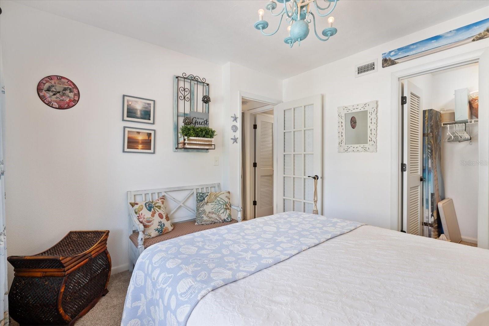 BIRD BAY II - Residential