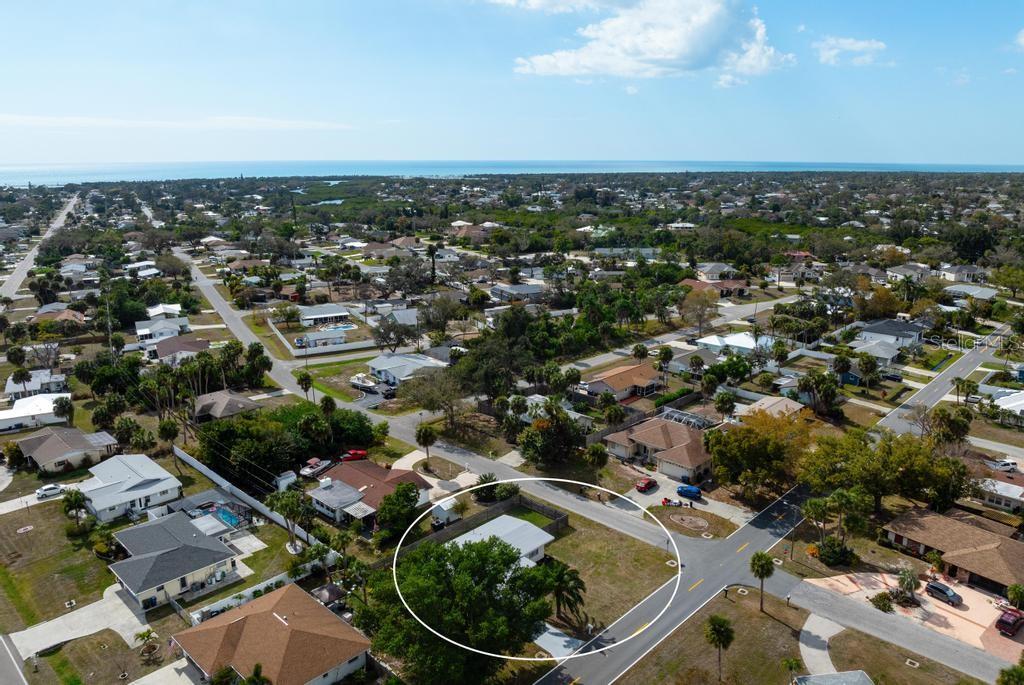 SOUTH VENICE - Residential