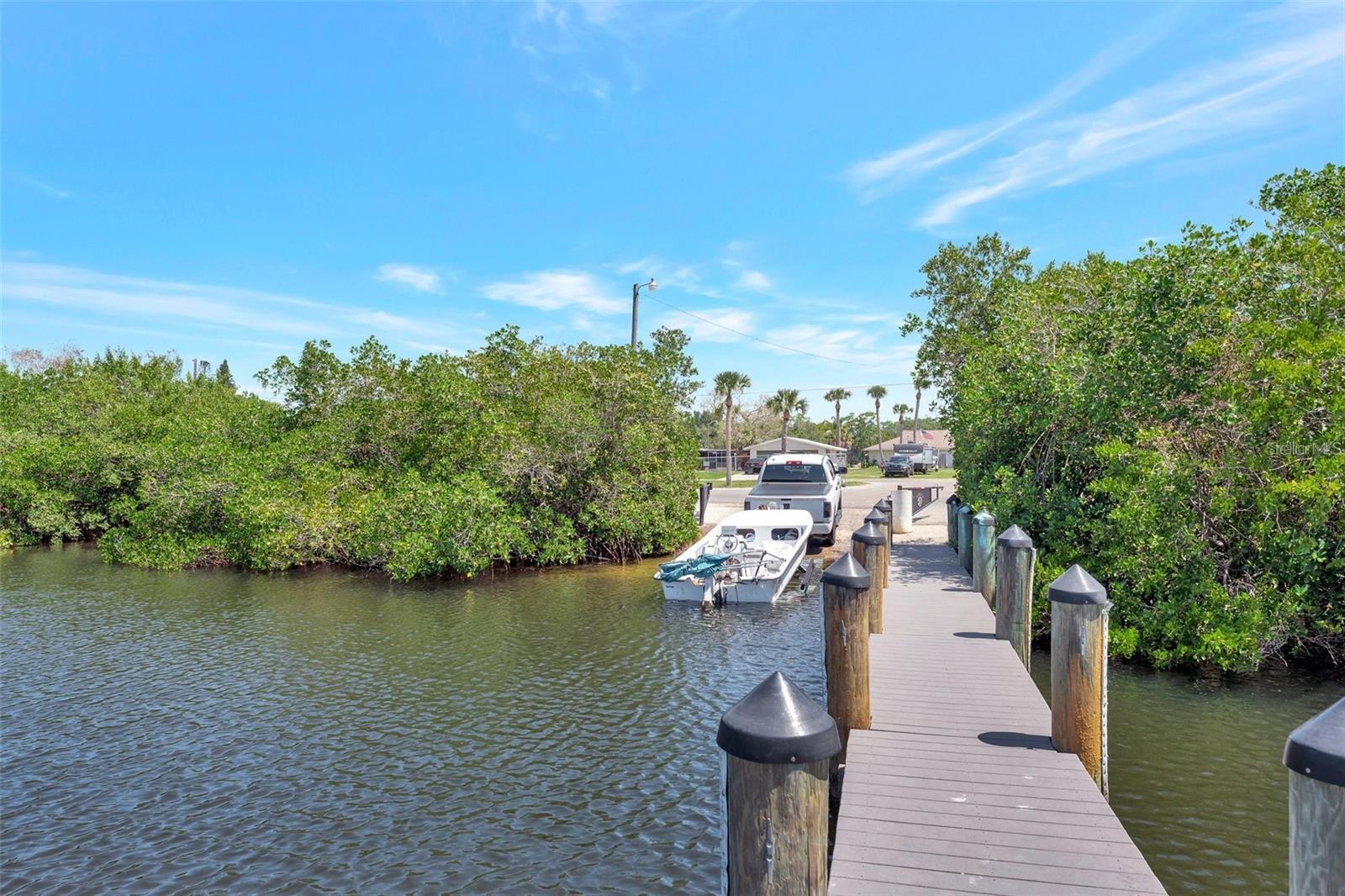 SOUTH VENICE - Residential