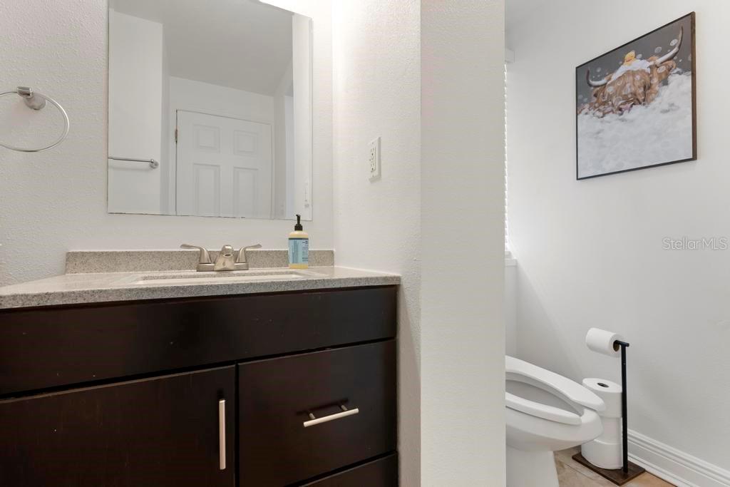 SOUTH VENICE - Residential