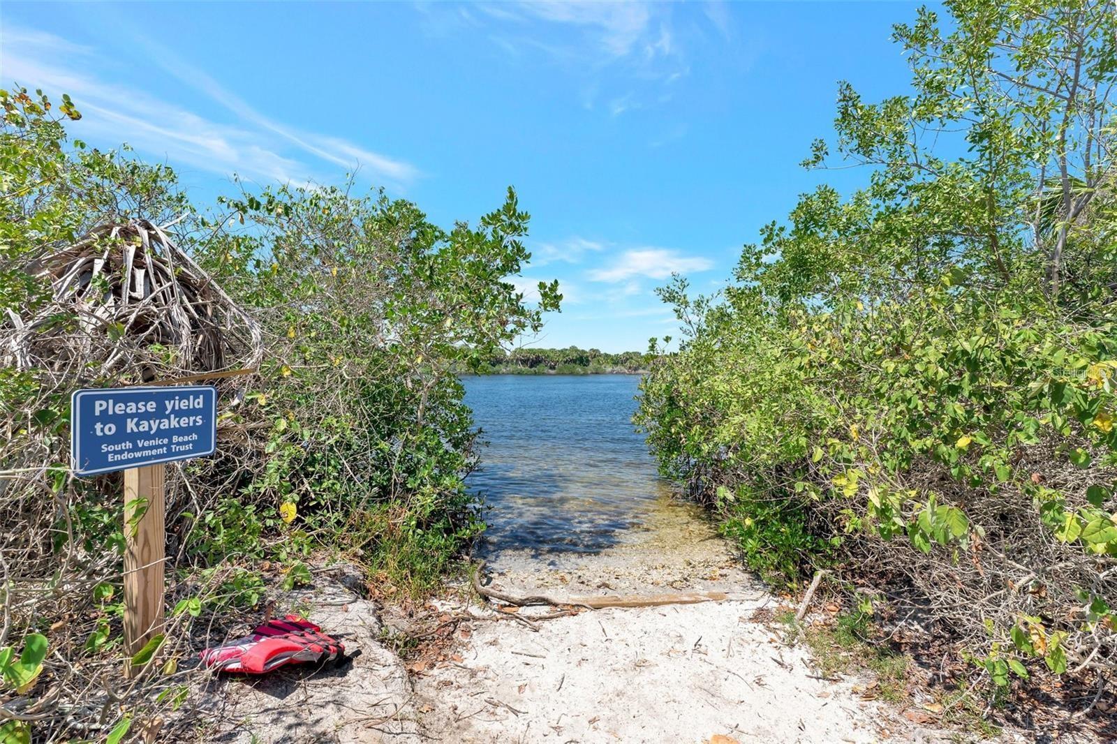 SOUTH VENICE - Residential