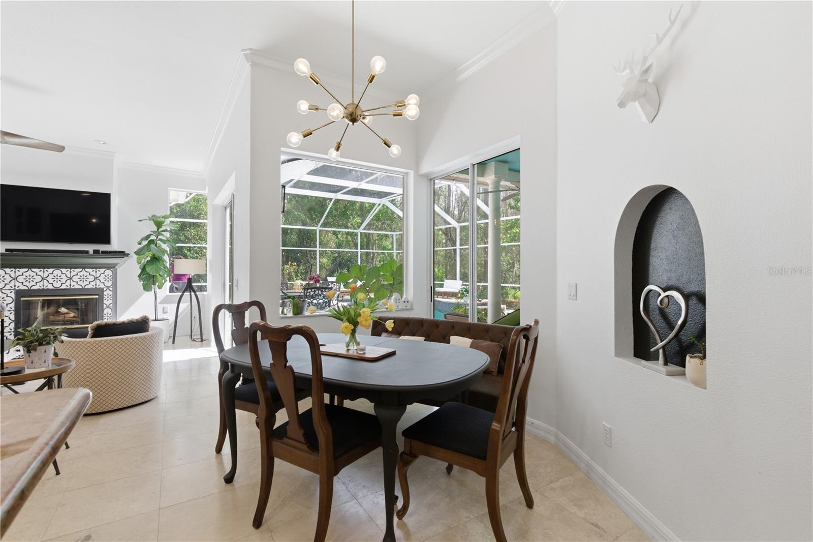 HUNTERS GREEN PRCL 6 - Residential Lease