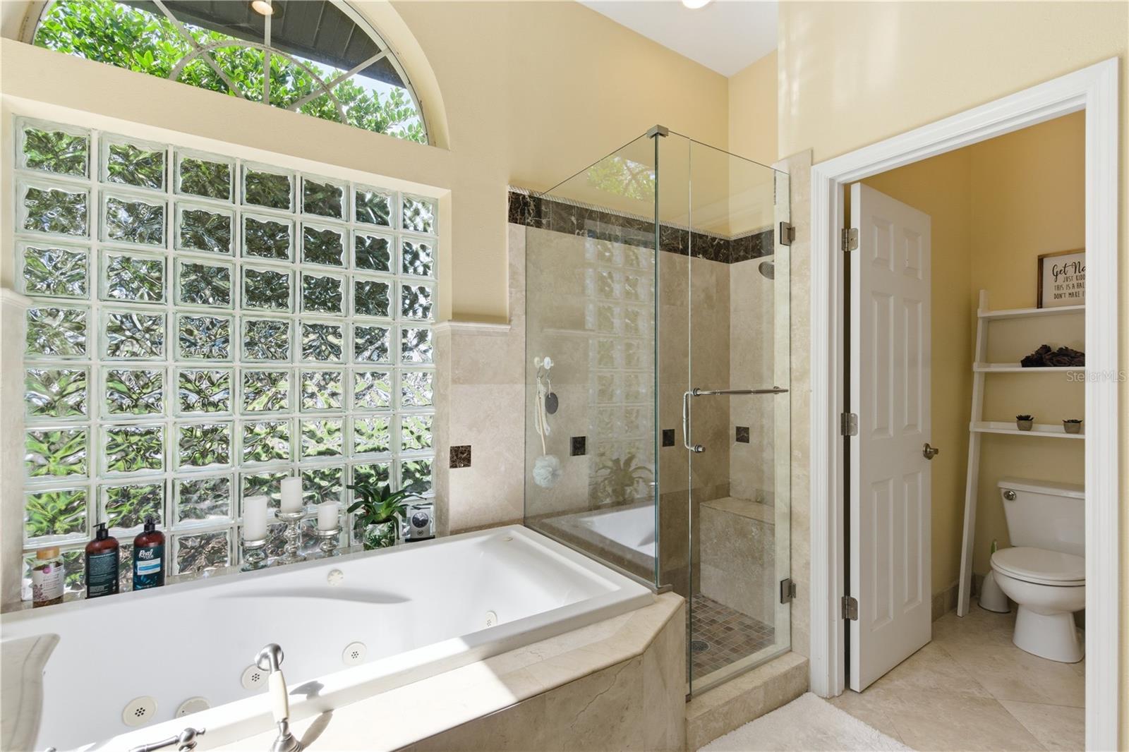 HUNTERS GREEN PRCL 6 - Residential Lease