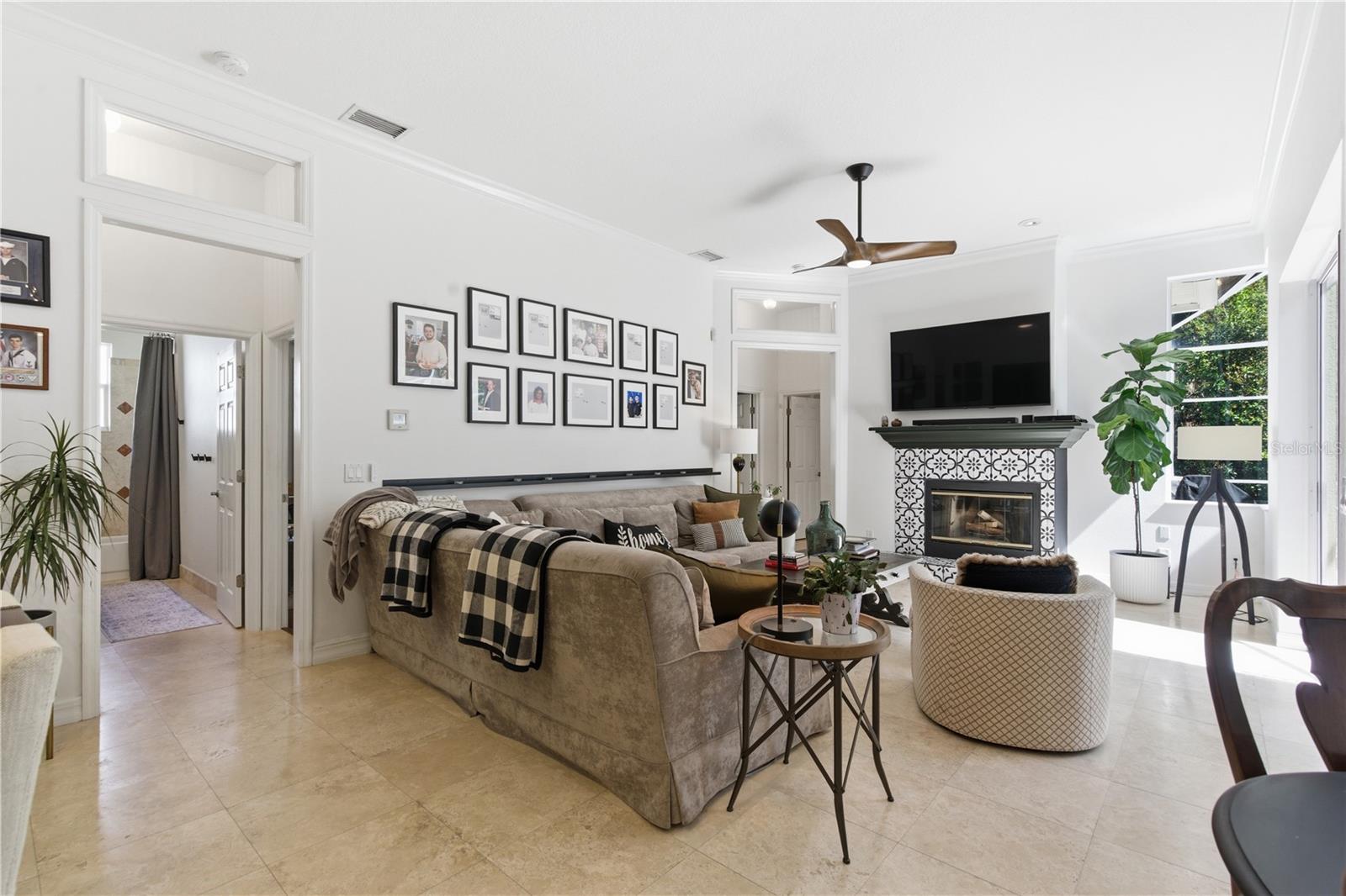 HUNTERS GREEN PRCL 6 - Residential Lease