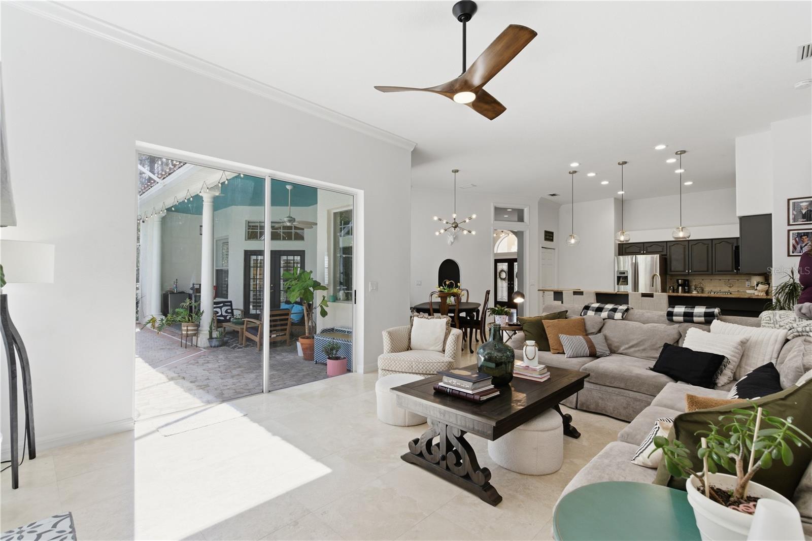 HUNTERS GREEN PRCL 6 - Residential Lease