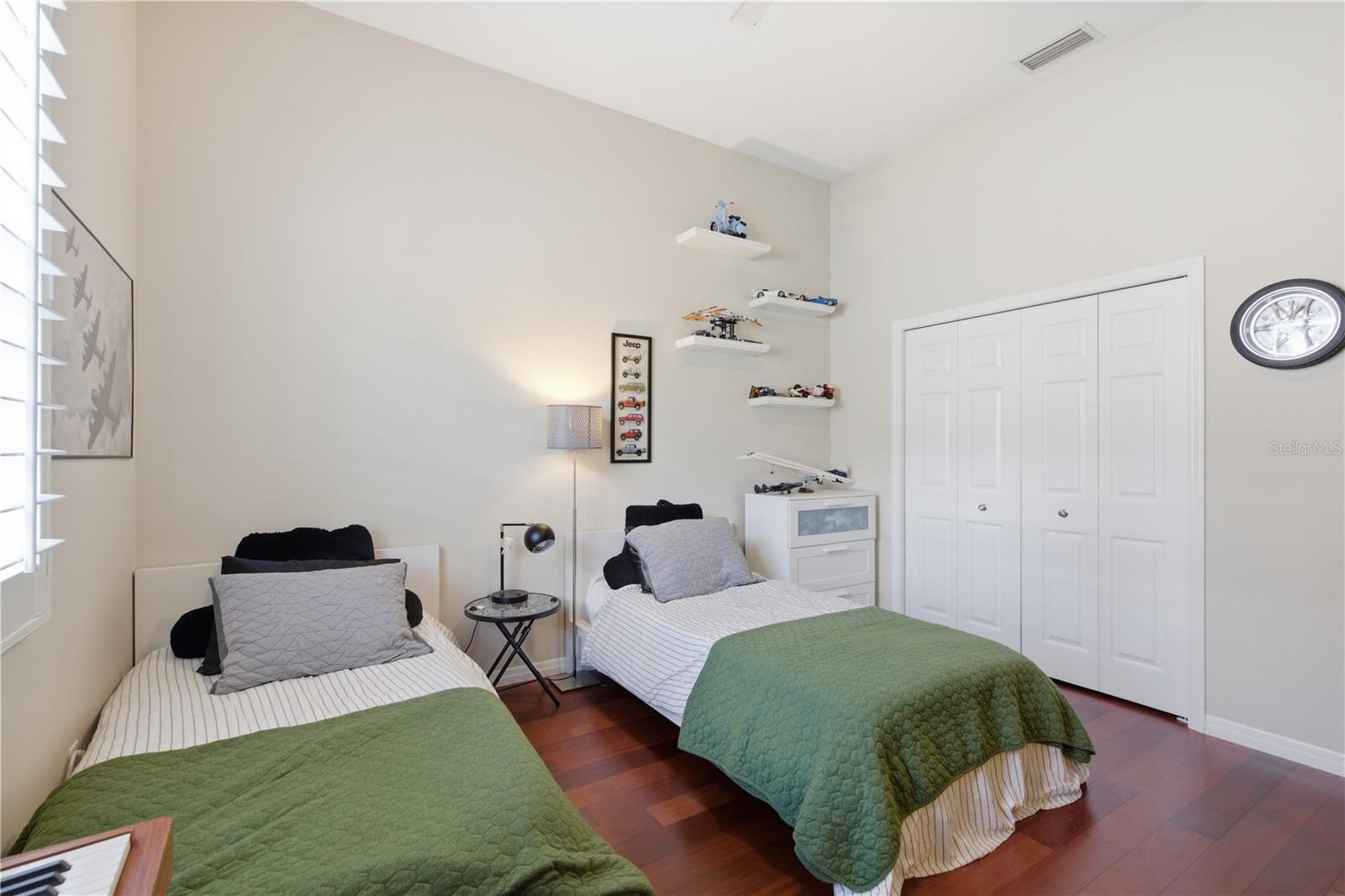 HUNTERS GREEN PRCL 6 - Residential Lease