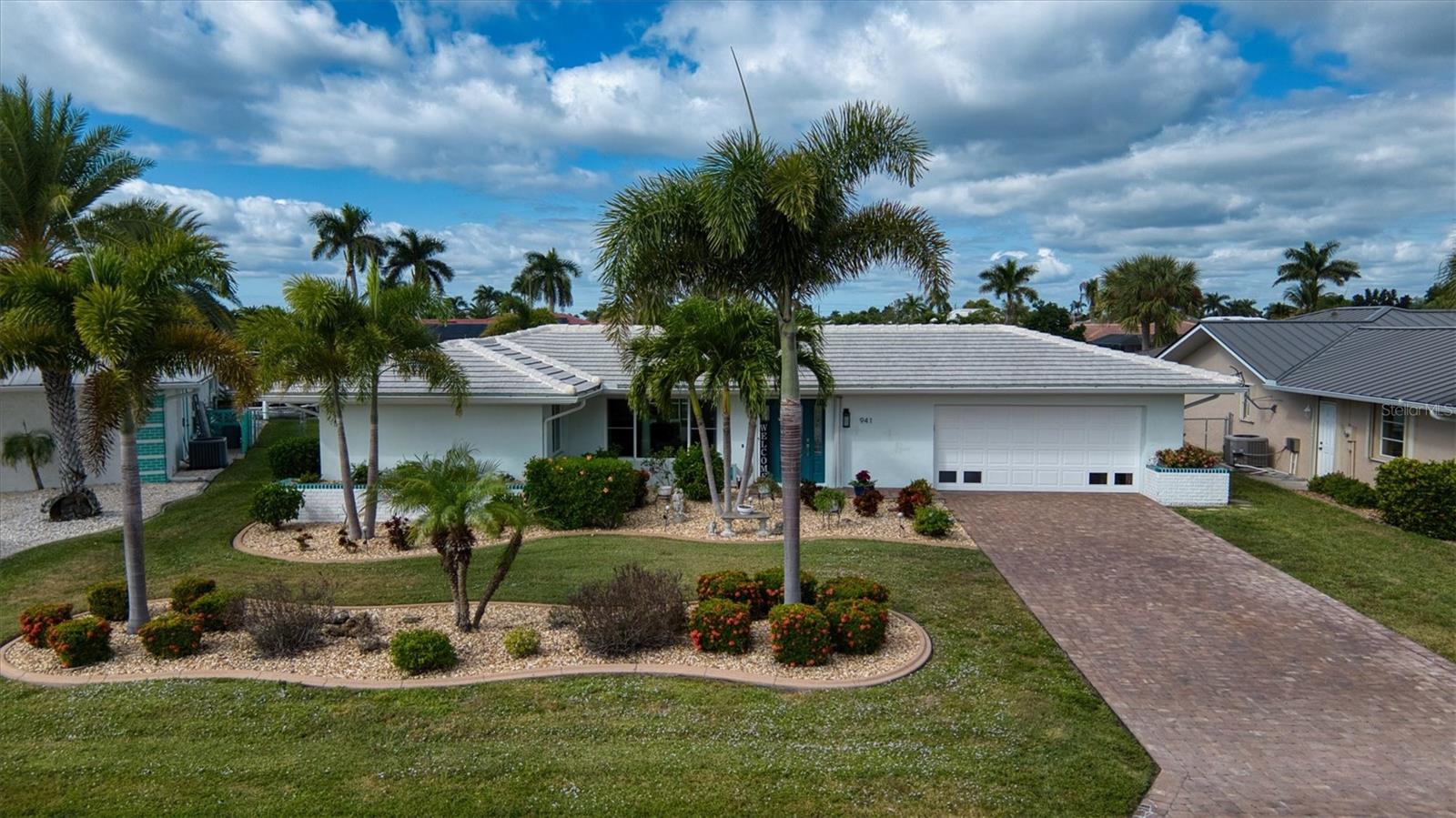 PUNTA GORDA ISLES SEC 14 - Residential
