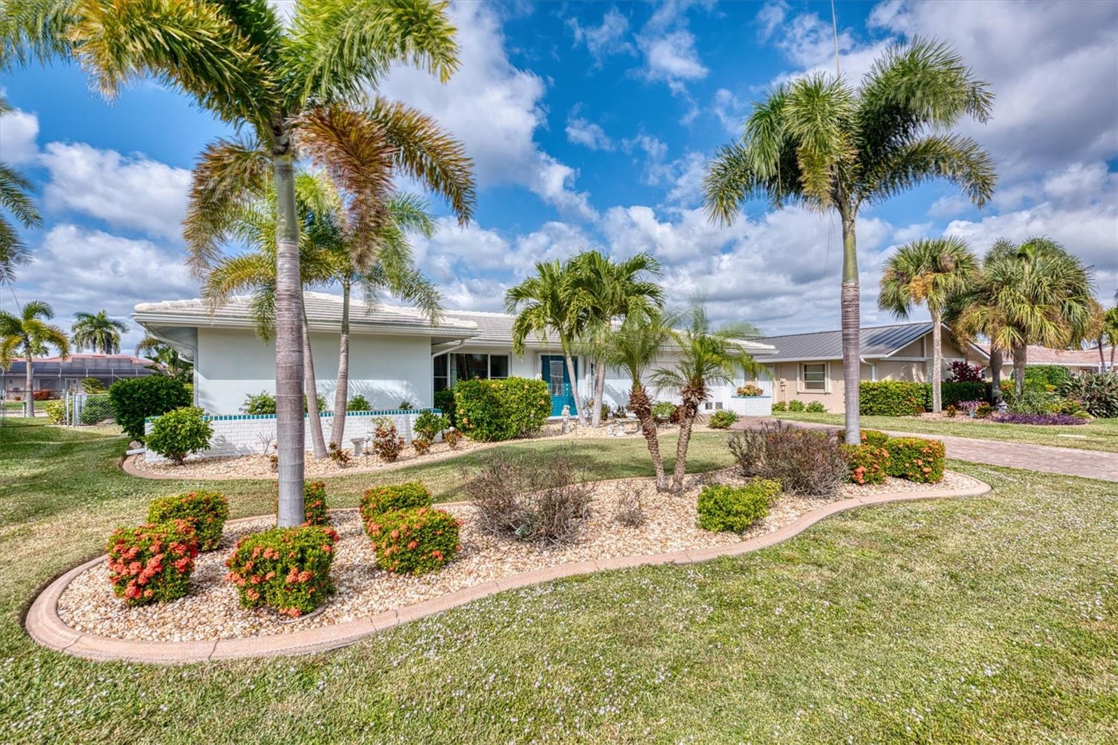 PUNTA GORDA ISLES SEC 14 - Residential
