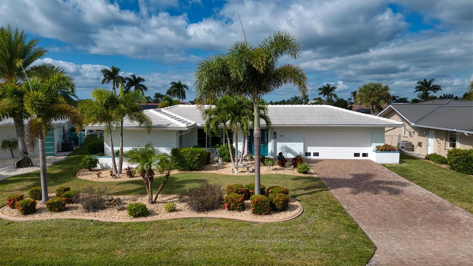 PUNTA GORDA ISLES SEC 14 - Residential