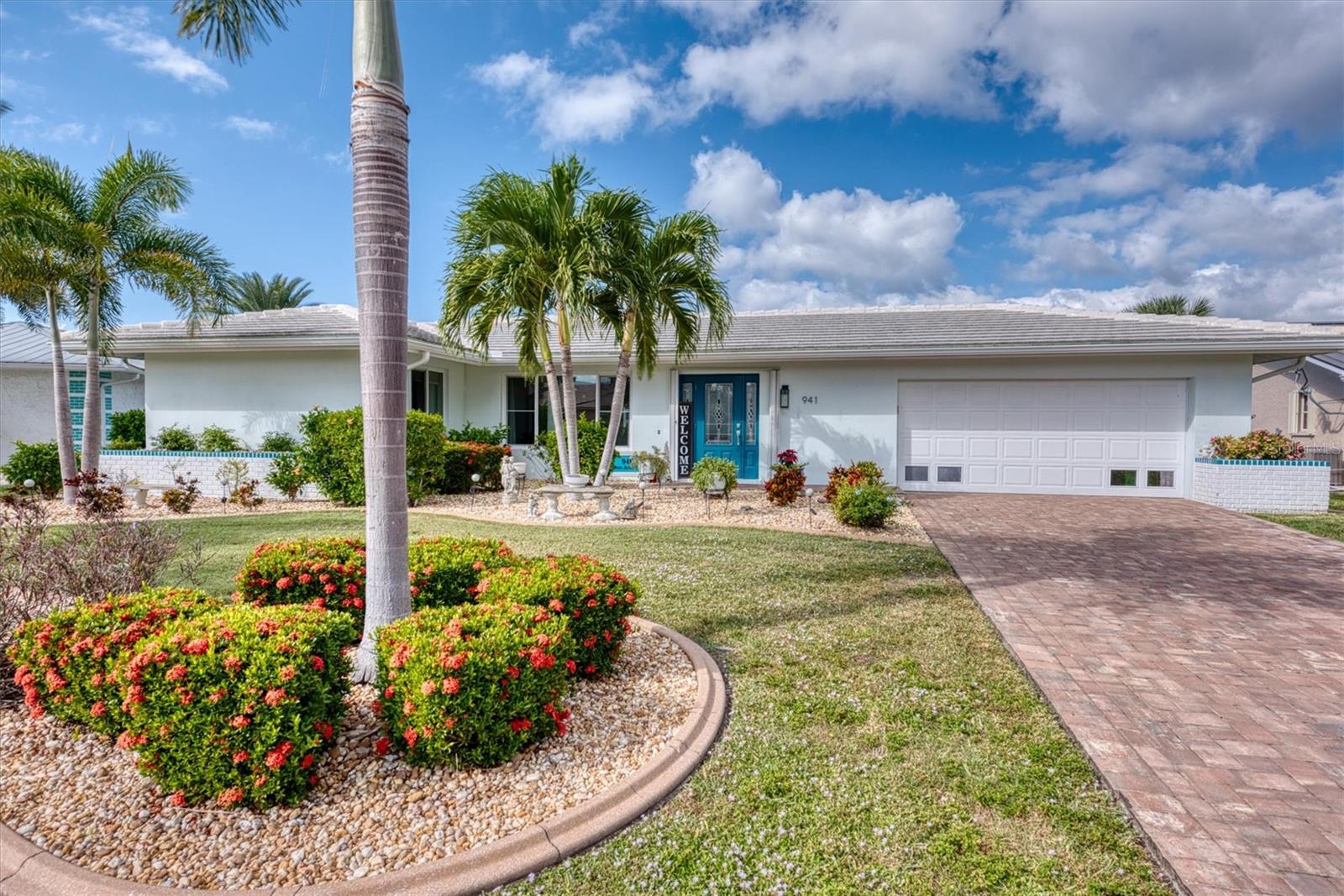 PUNTA GORDA ISLES SEC 14 - Residential