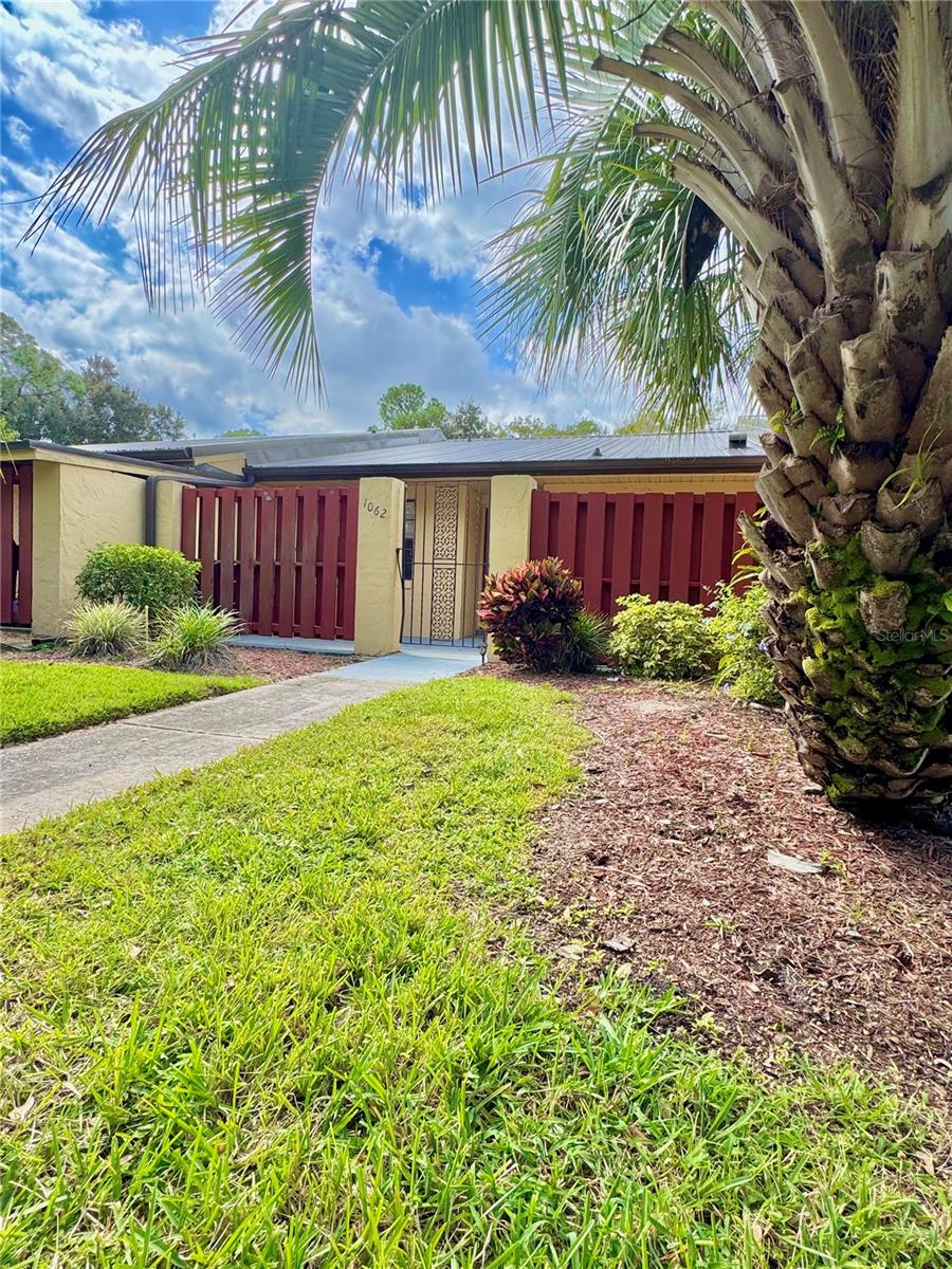 CYPRESSWOOD TENNIS VILLAS - Residential