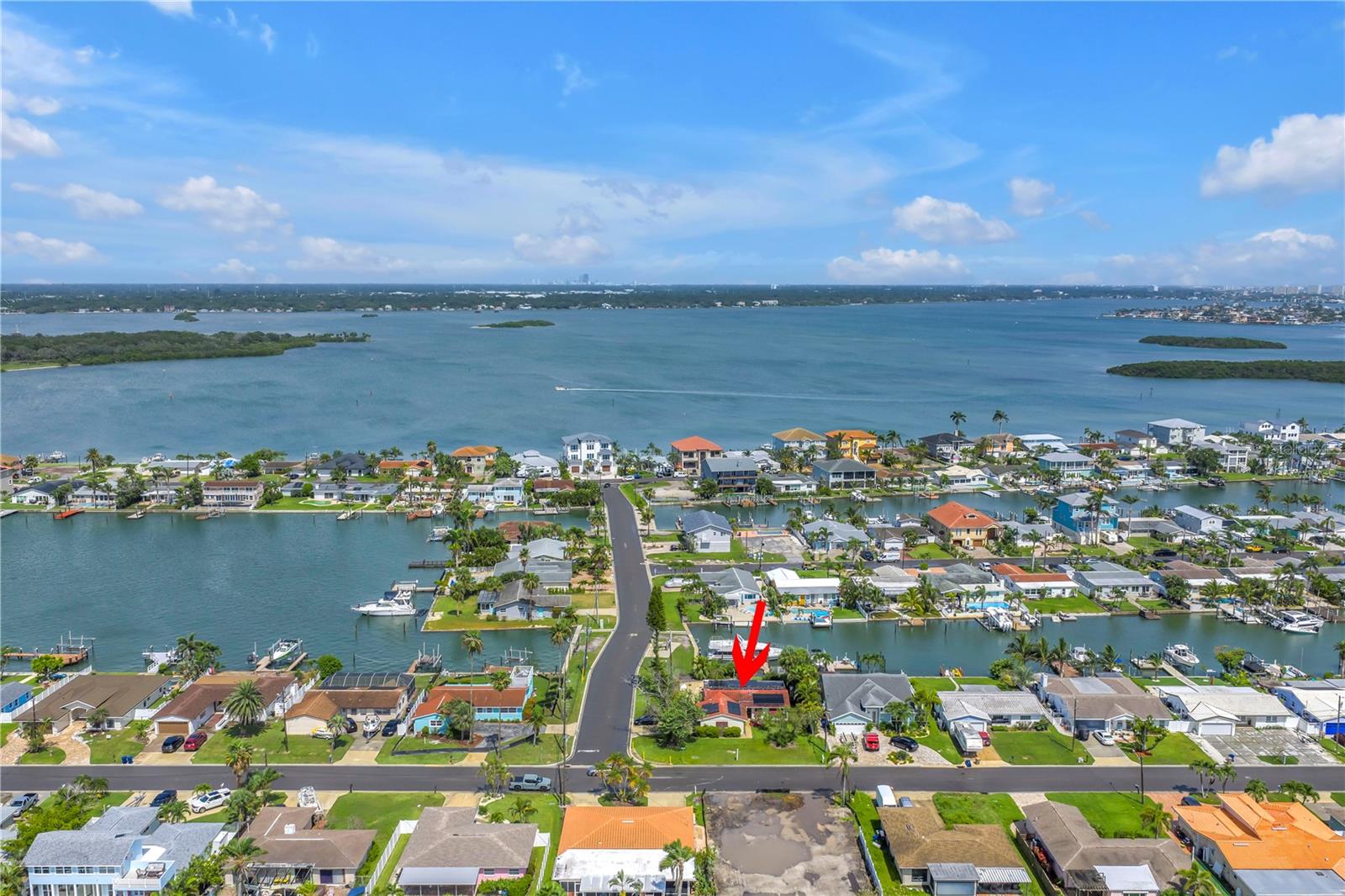 CRYSTAL ISLAND - Residential