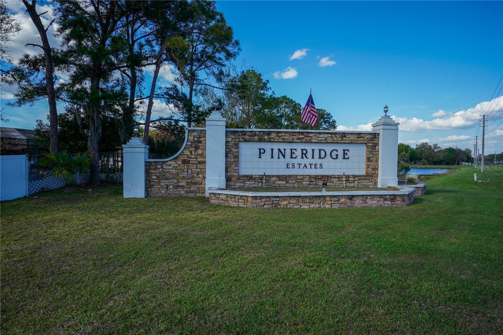 PINERIDGE ESTATES UNIT 3 - Residential