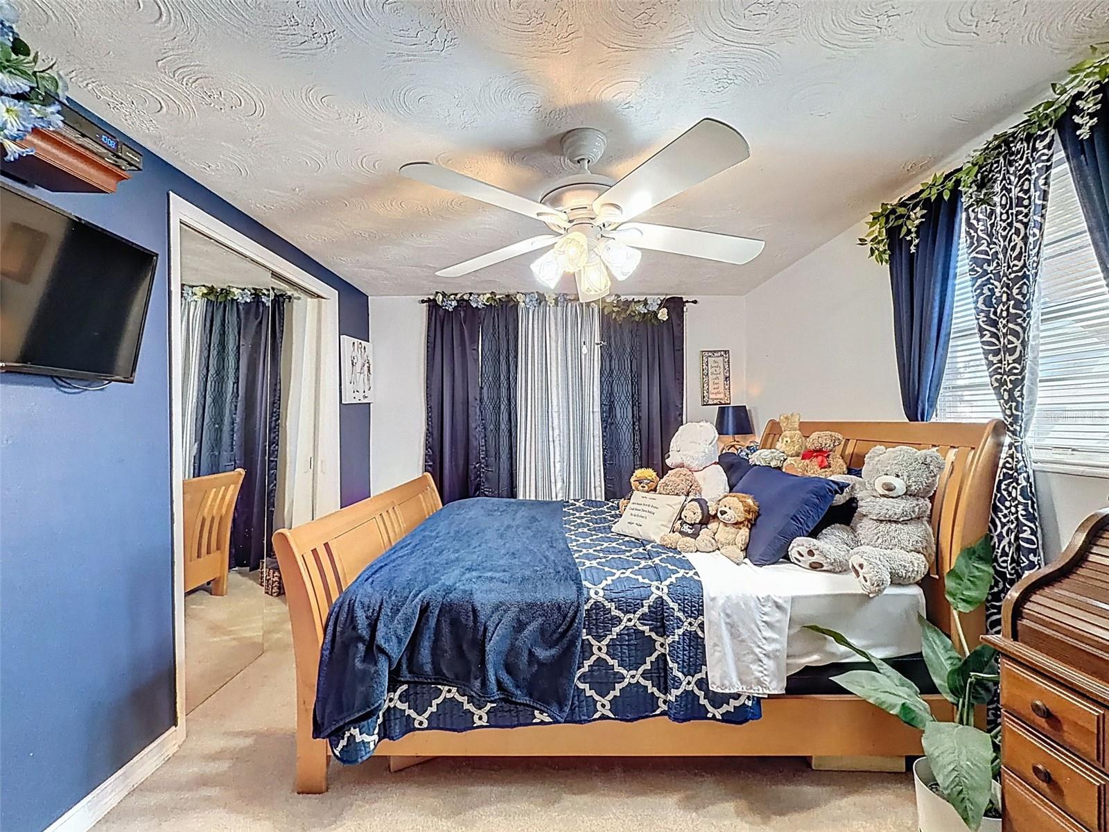 ALOHA GARDENS - Residential