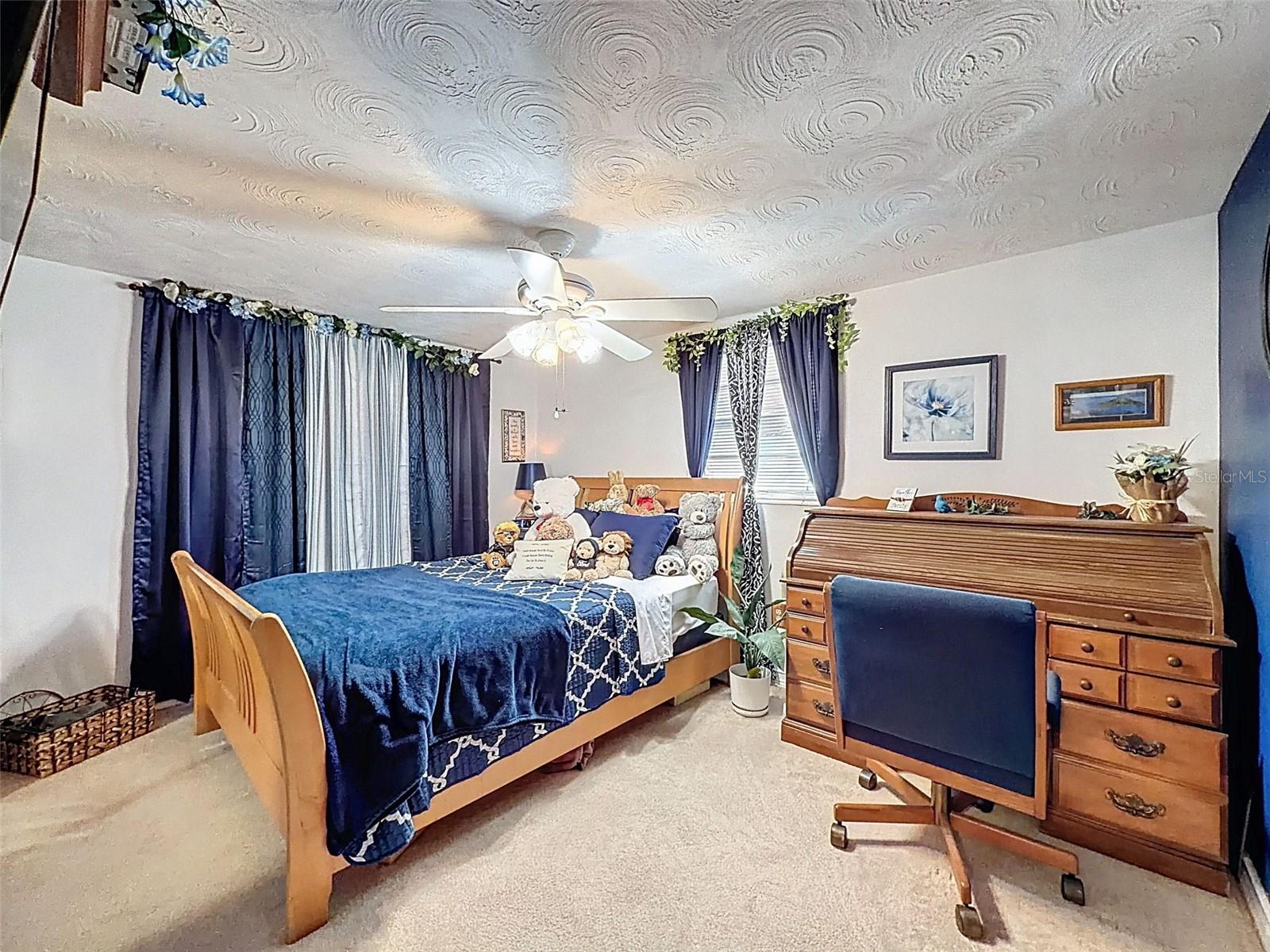 ALOHA GARDENS - Residential