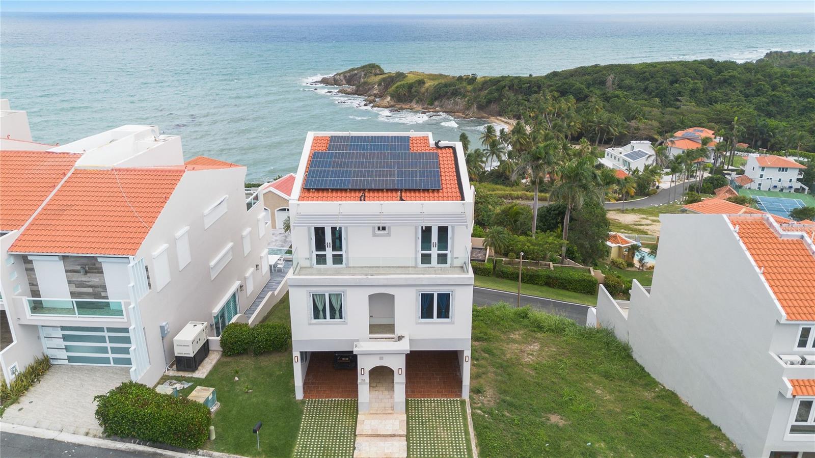 PALMAS DEL MAR - Residential