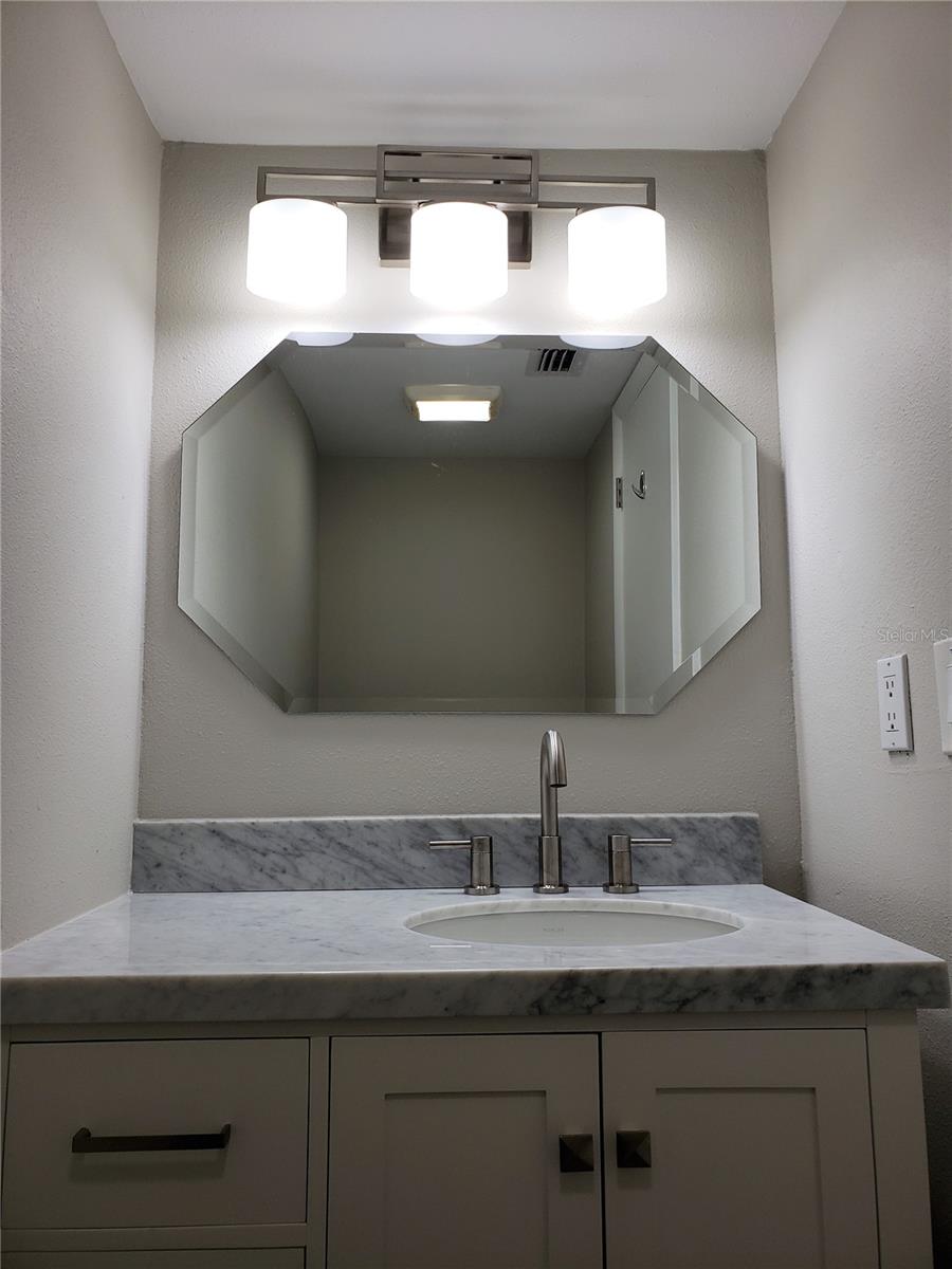 BAYSHORE TRACE CONDO - Residential