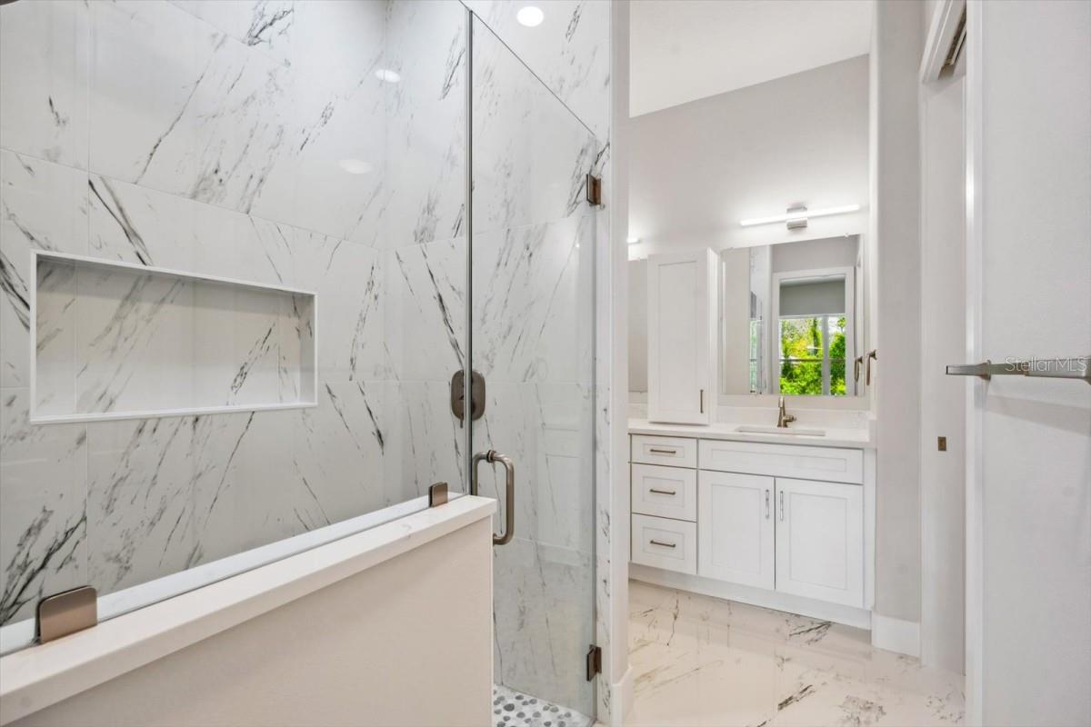 PALM COAST/EASTHAMPTON SEC 34 - Residential Income