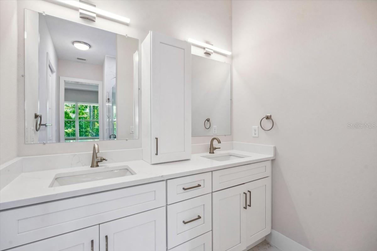 PALM COAST/EASTHAMPTON SEC 34 - Residential Income