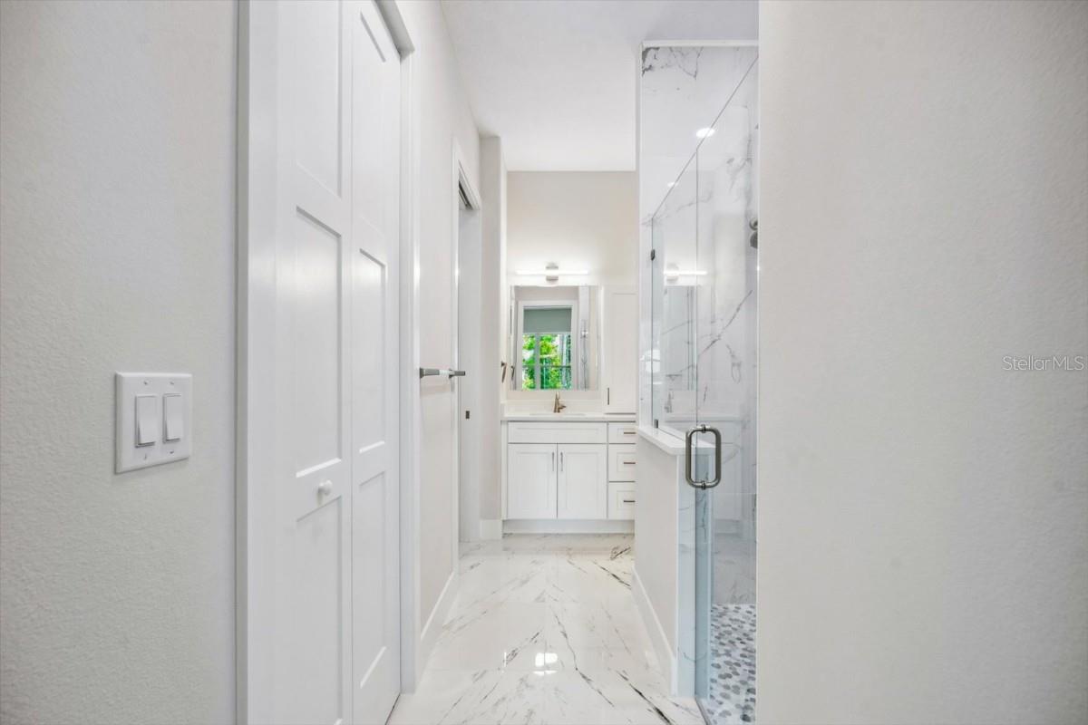 PALM COAST/EASTHAMPTON SEC 34 - Residential Income