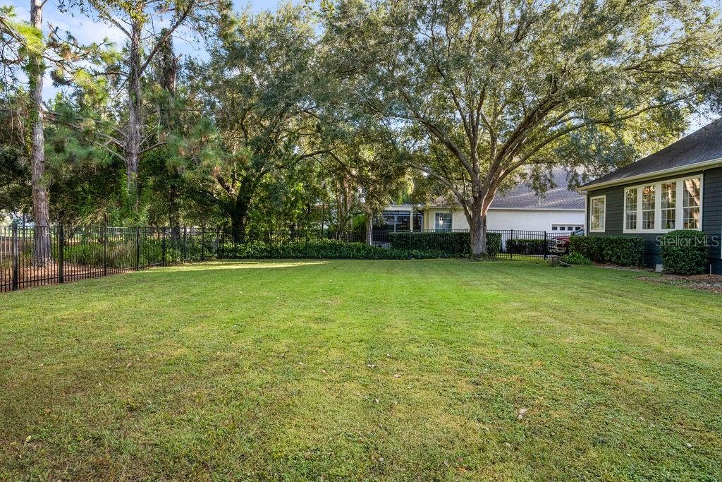 KEENES POINTE - Residential