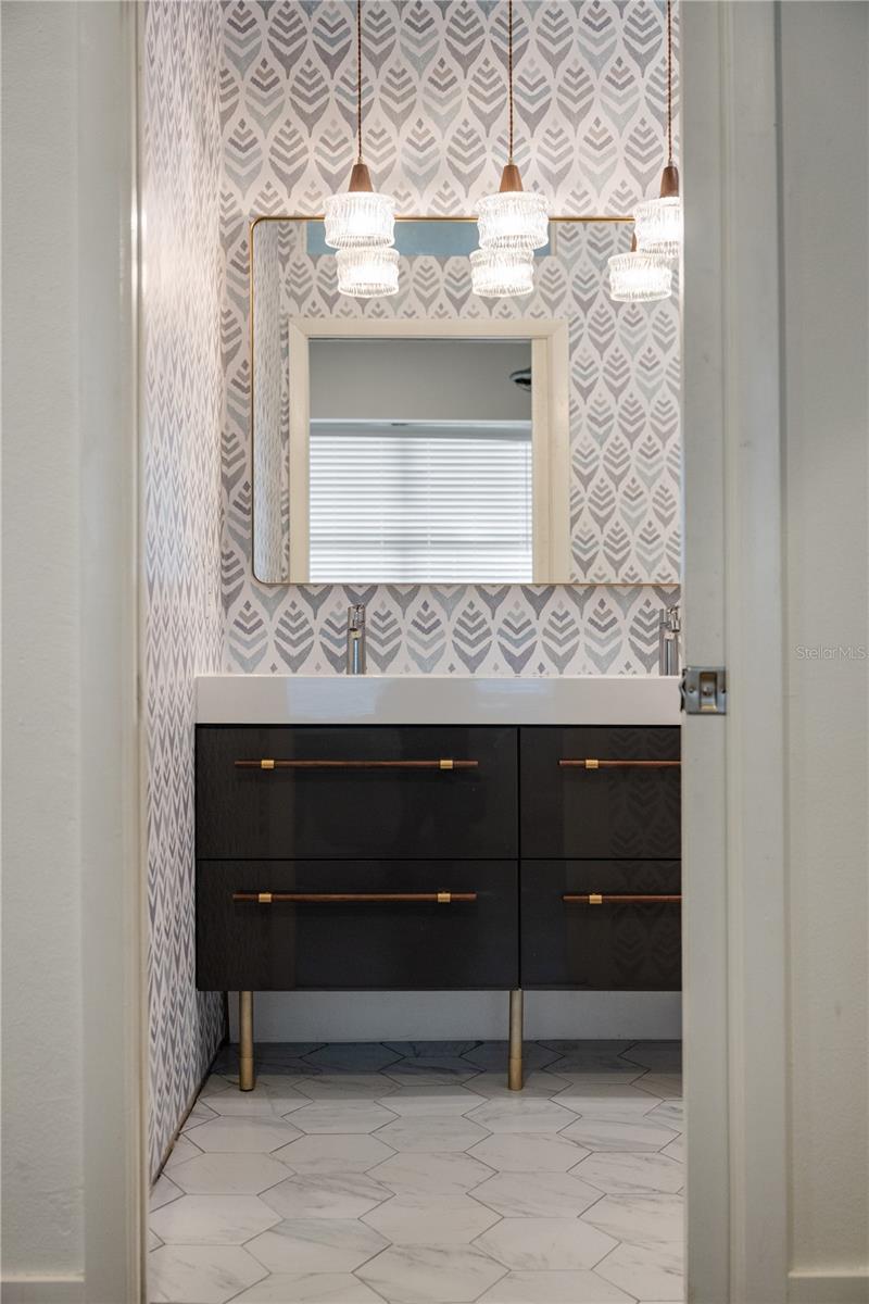 KEENES POINTE - Residential