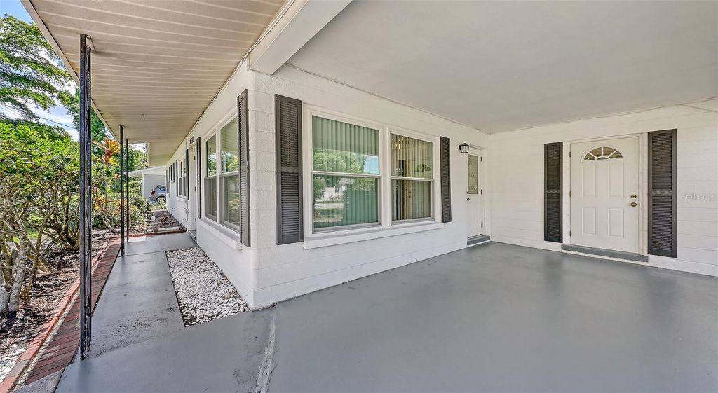 Photo of 2462 Hyde Park Street, Sarasota, FL 34239 (MLS # A4656508)