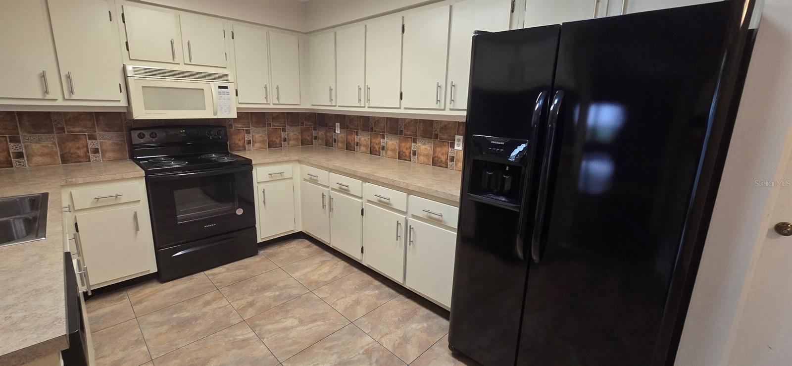 DARBY DOWNS - Residential Lease