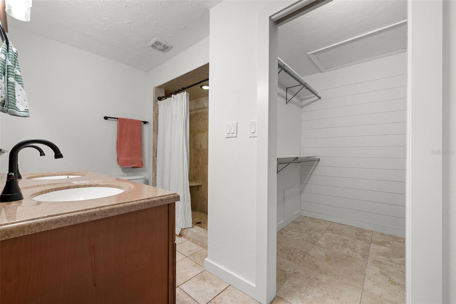 BENT TREE VILLAGE - Residential