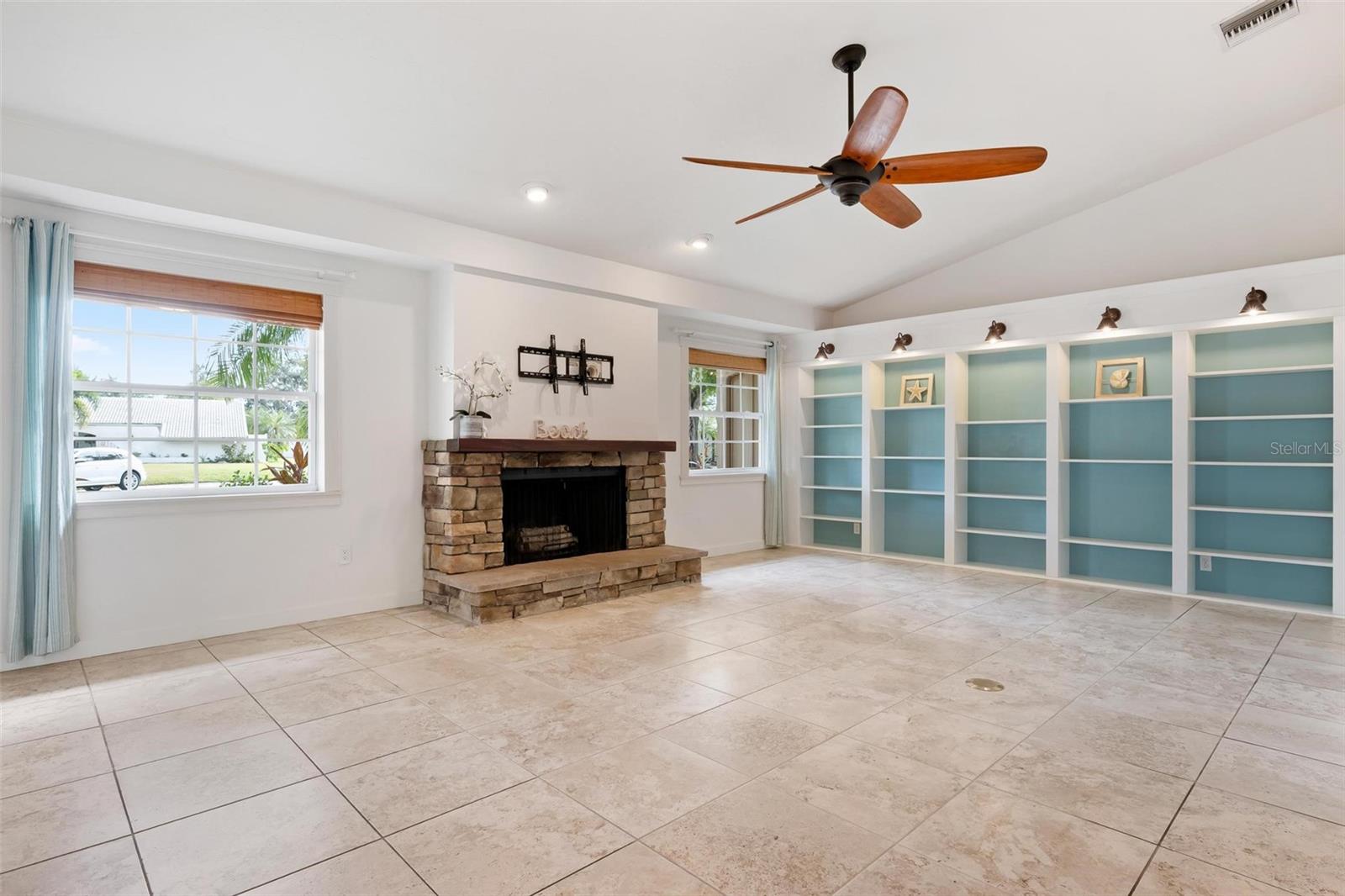 4228 FRANCIS BACON LANE