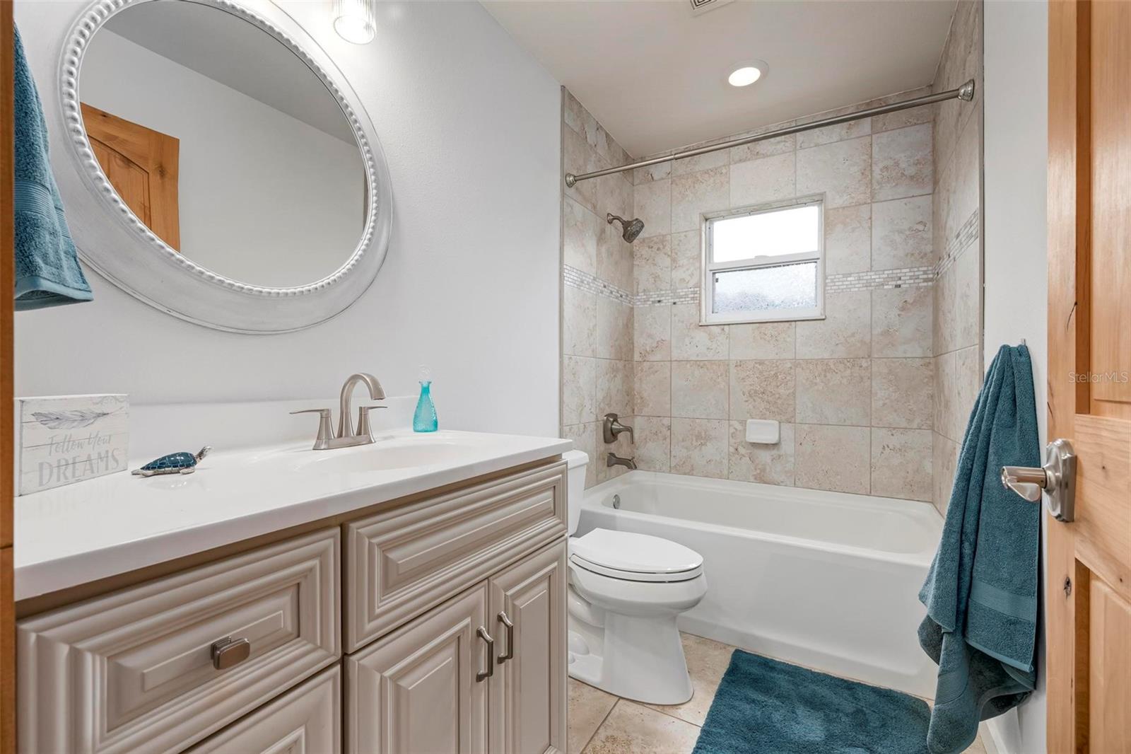 BENT TREE VILLAGE - Residential