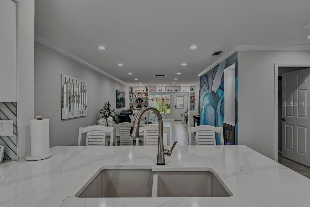 19029 US HIGHWAY 19 N 27A