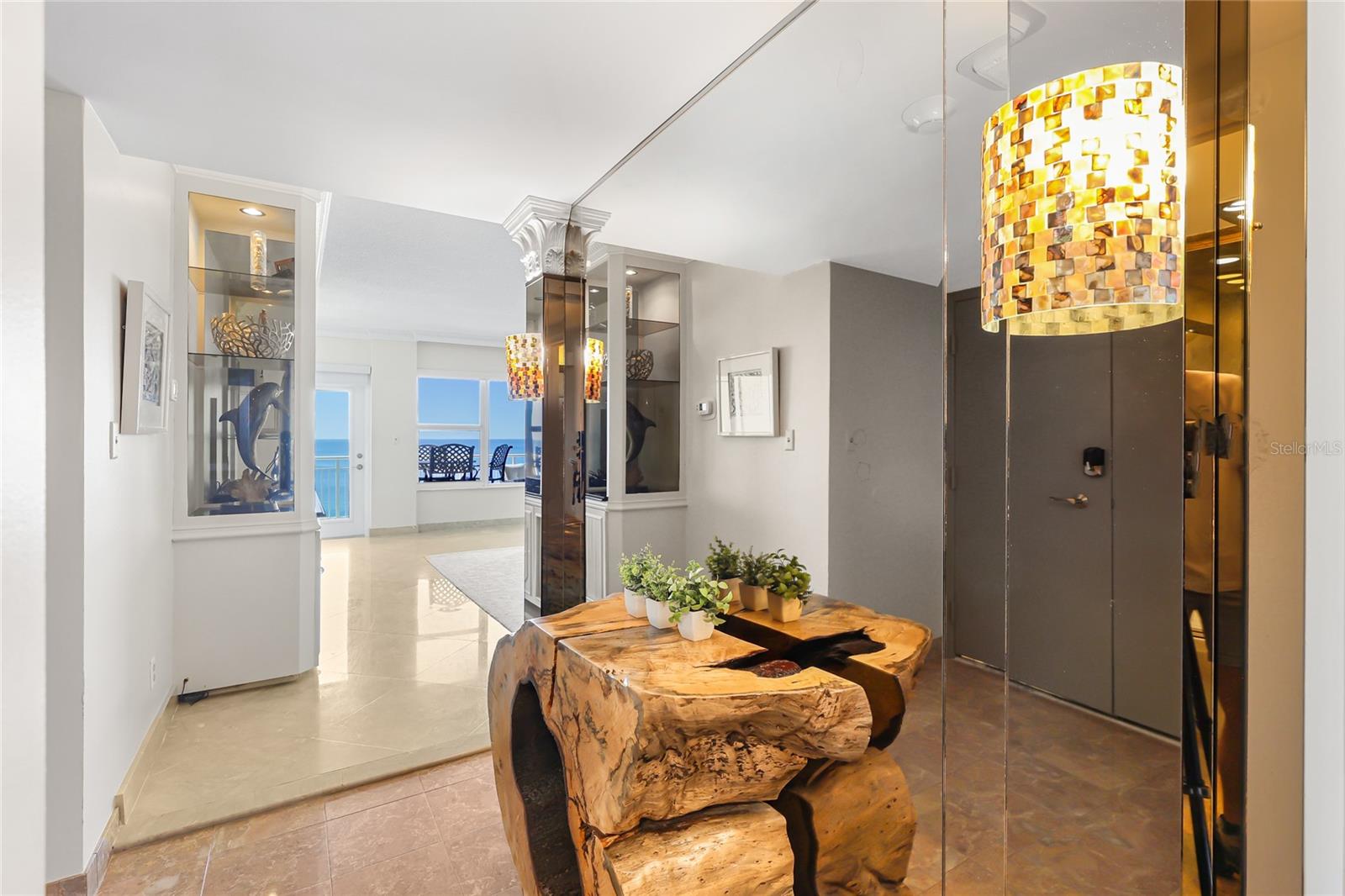 LONGBOAT KEY TOWERS - Residential