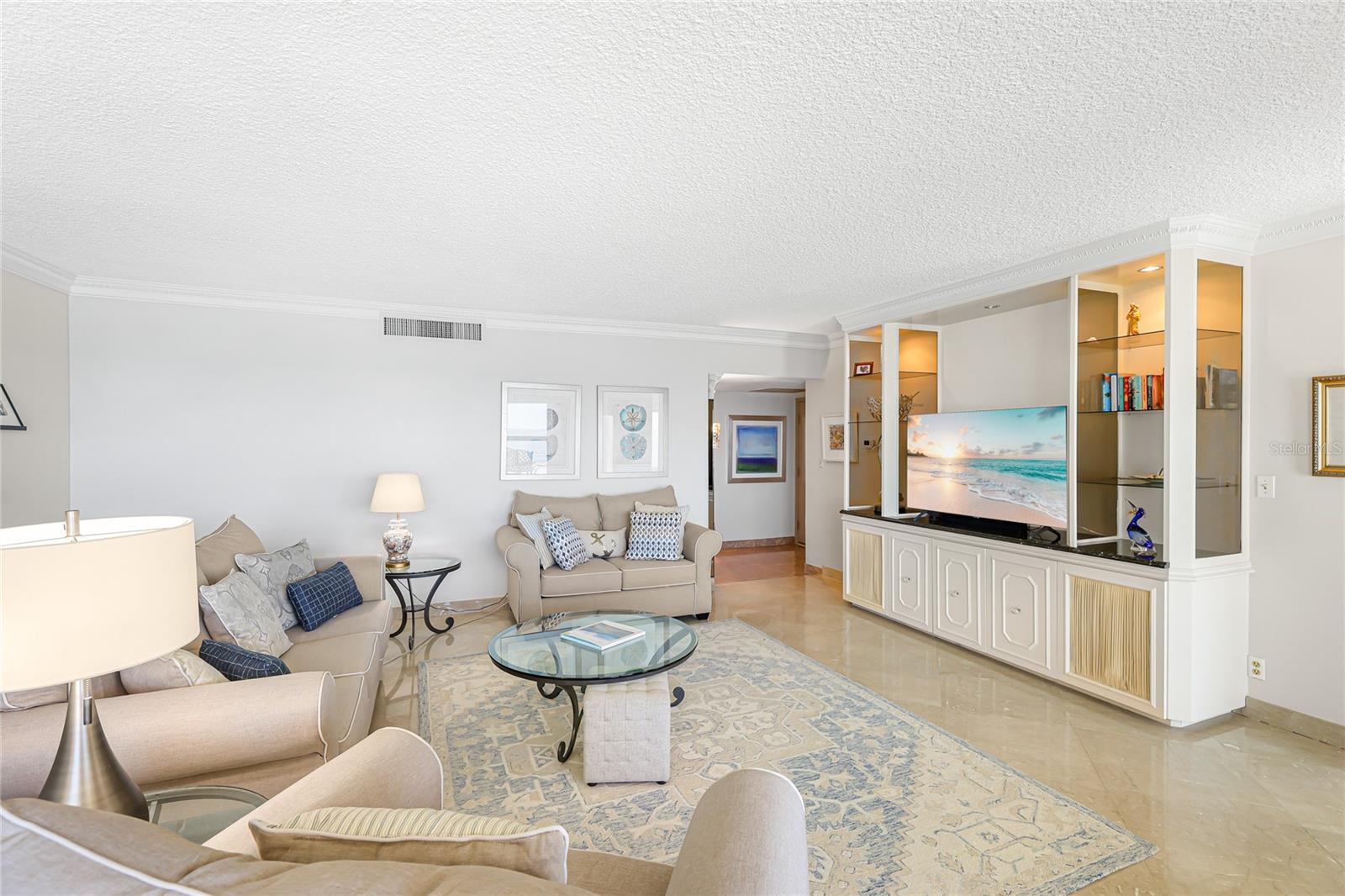 LONGBOAT KEY TOWERS - Residential