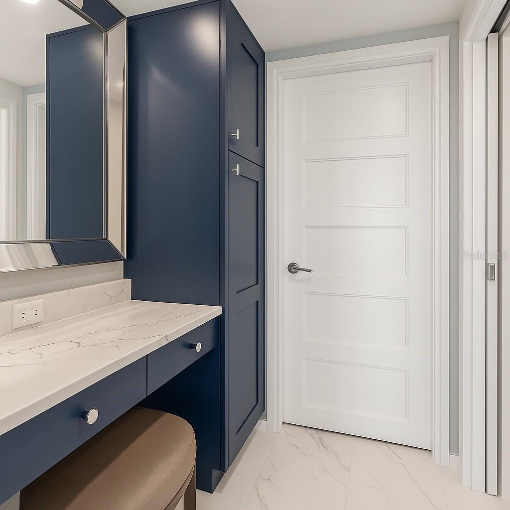 LONGBOAT KEY TOWERS - Residential