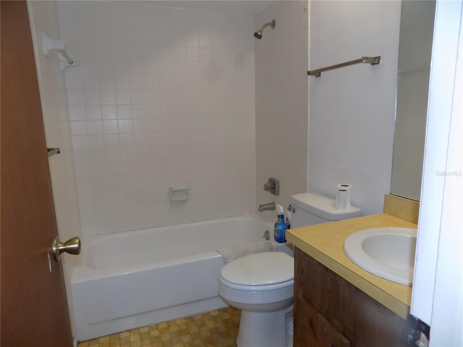 RUSTLEWOOD - Residential