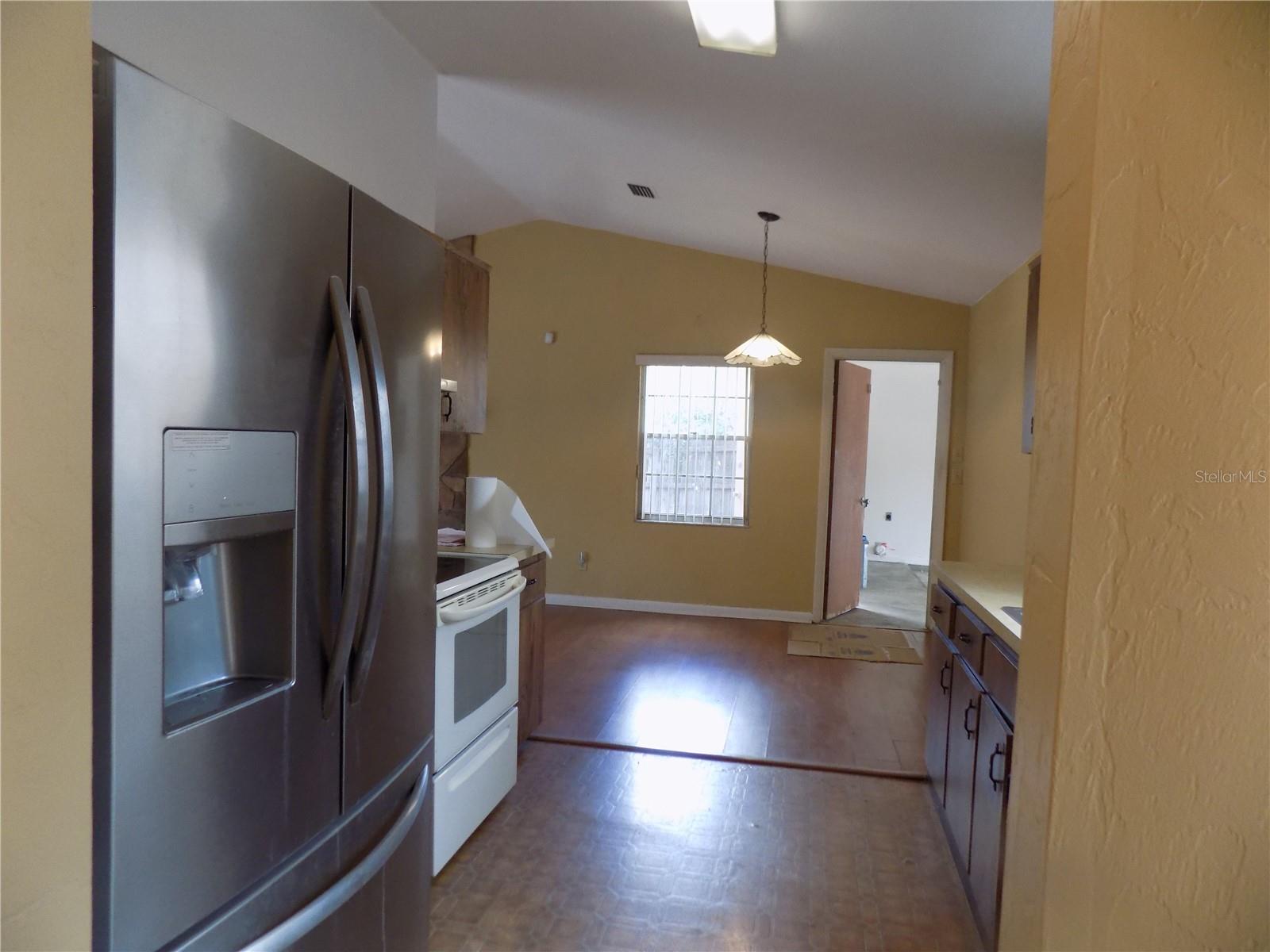 RUSTLEWOOD - Residential