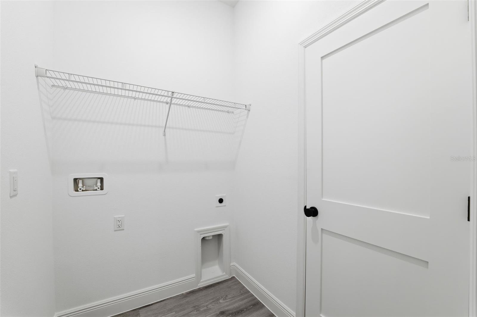 MARION OAKS - Residential