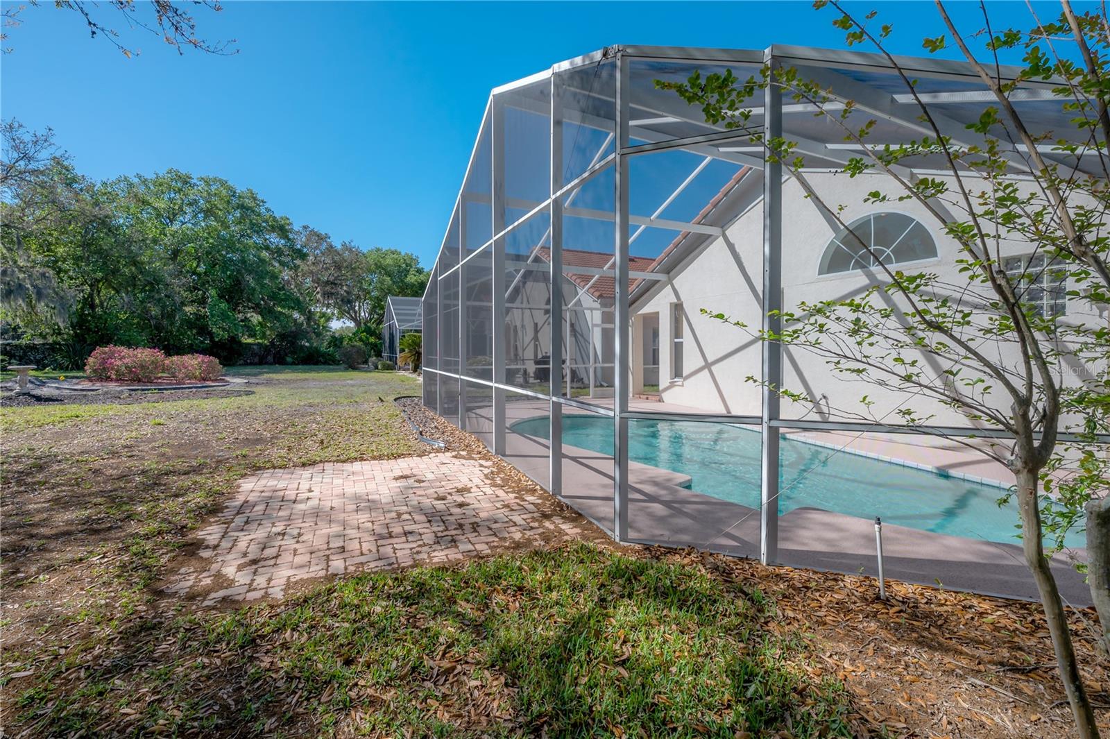 THE VILLAS AT BLOOMINGDALE - Residential