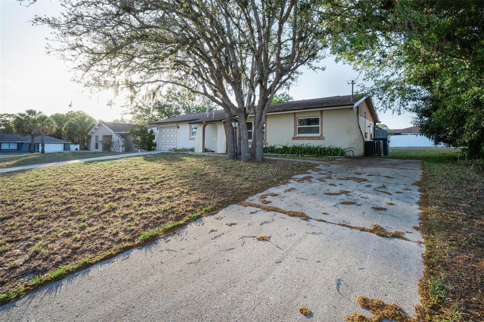 SPRING HILL - Residential