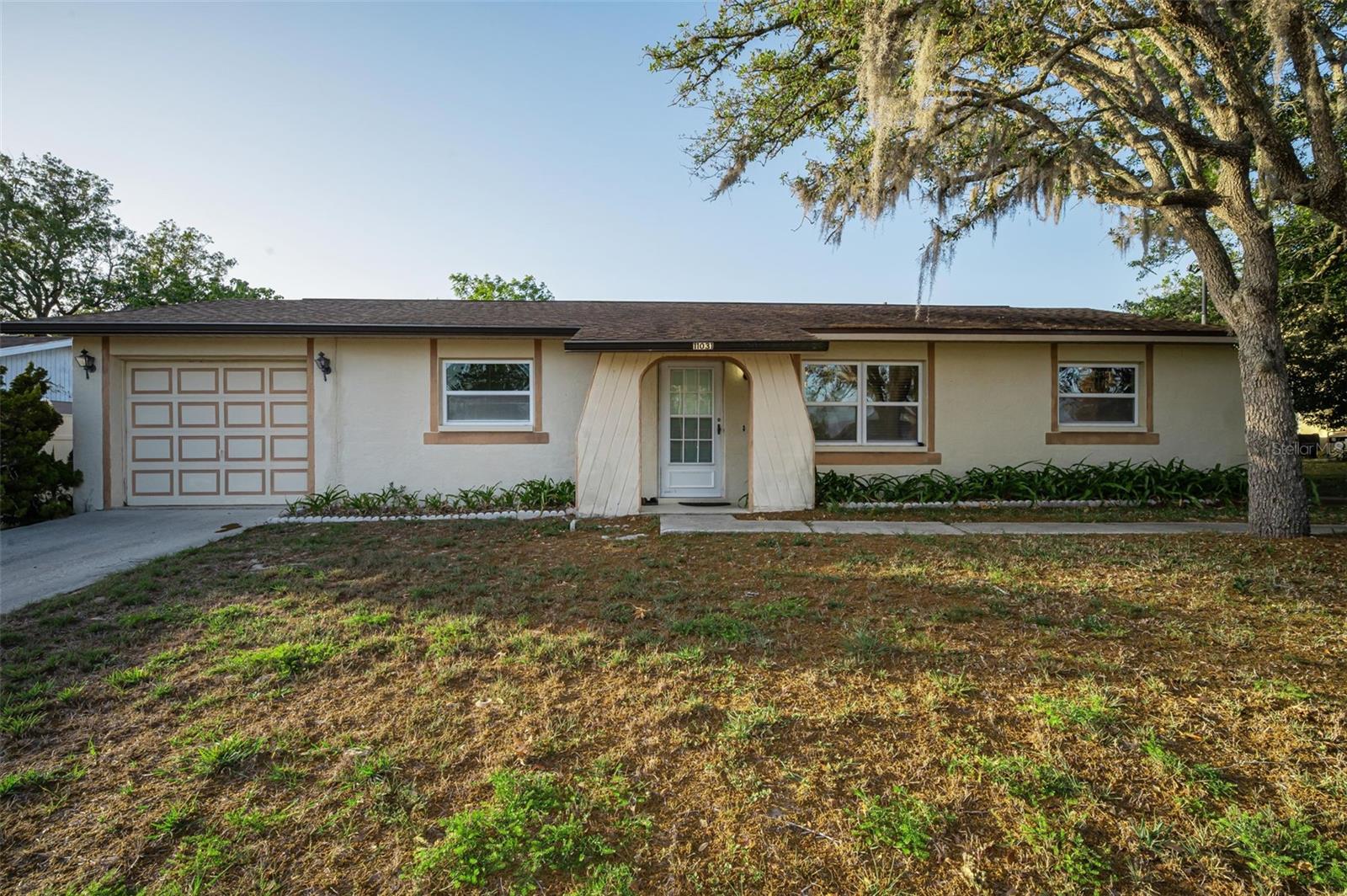 SPRING HILL - Residential