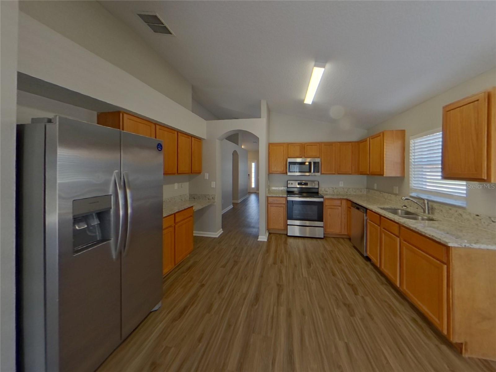 SOUTH COVE PH 1 - Residential Lease