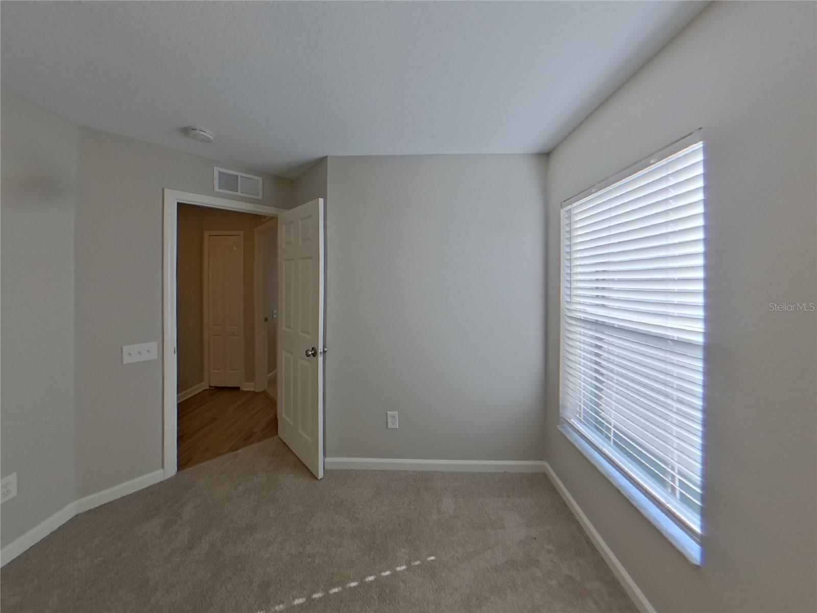 SOUTH COVE PH 1 - Residential Lease