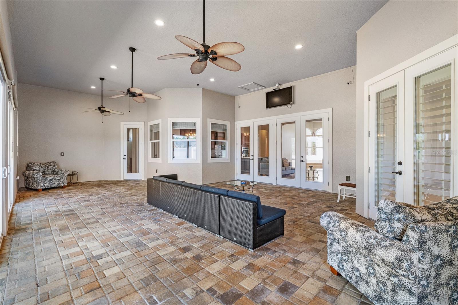 EAGLE LAKES PH I SEC I - Residential