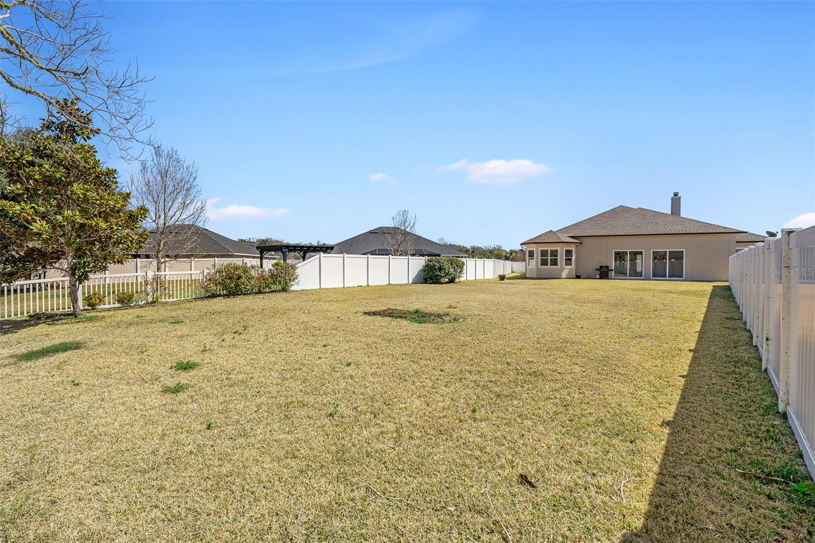 EAGLE LAKES PH I SEC I - Residential