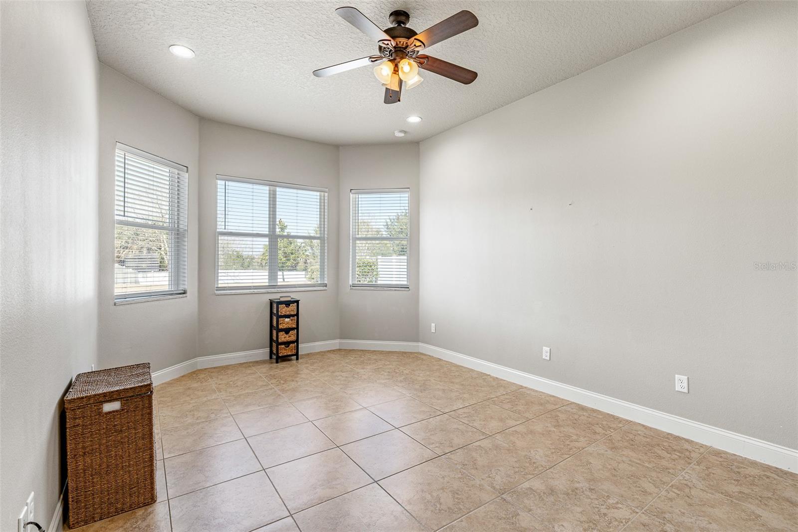 EAGLE LAKES PH I SEC I - Residential