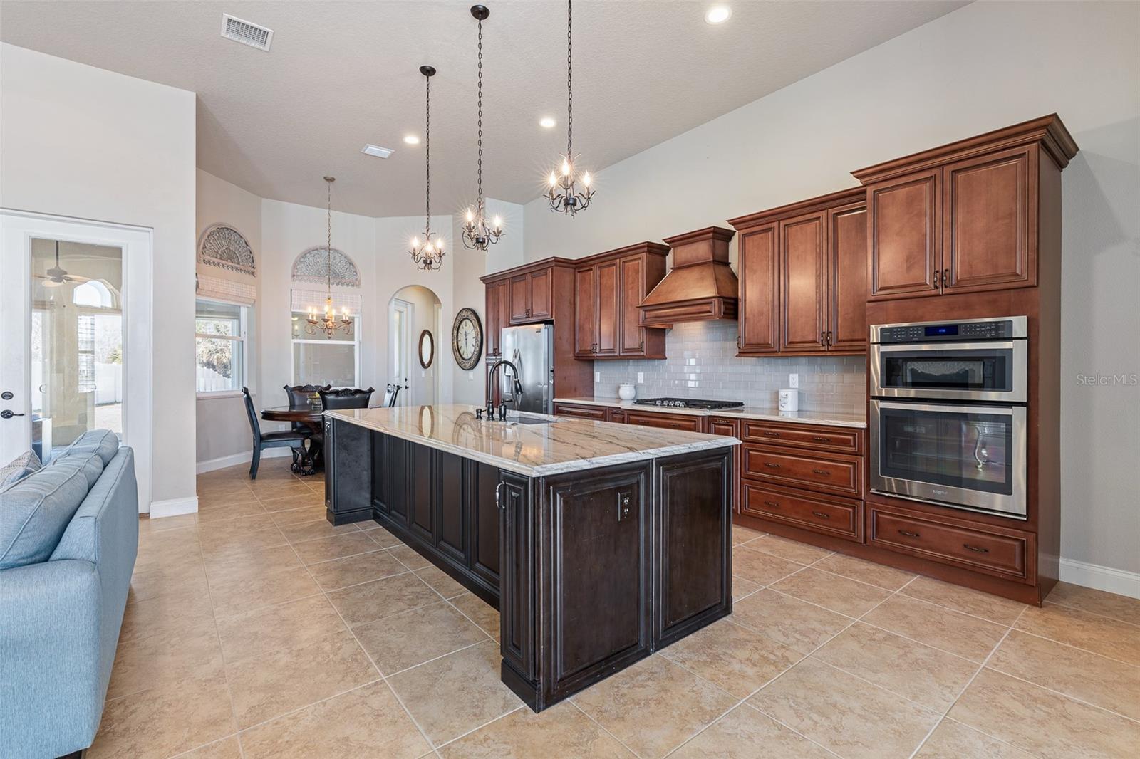 EAGLE LAKES PH I SEC I - Residential