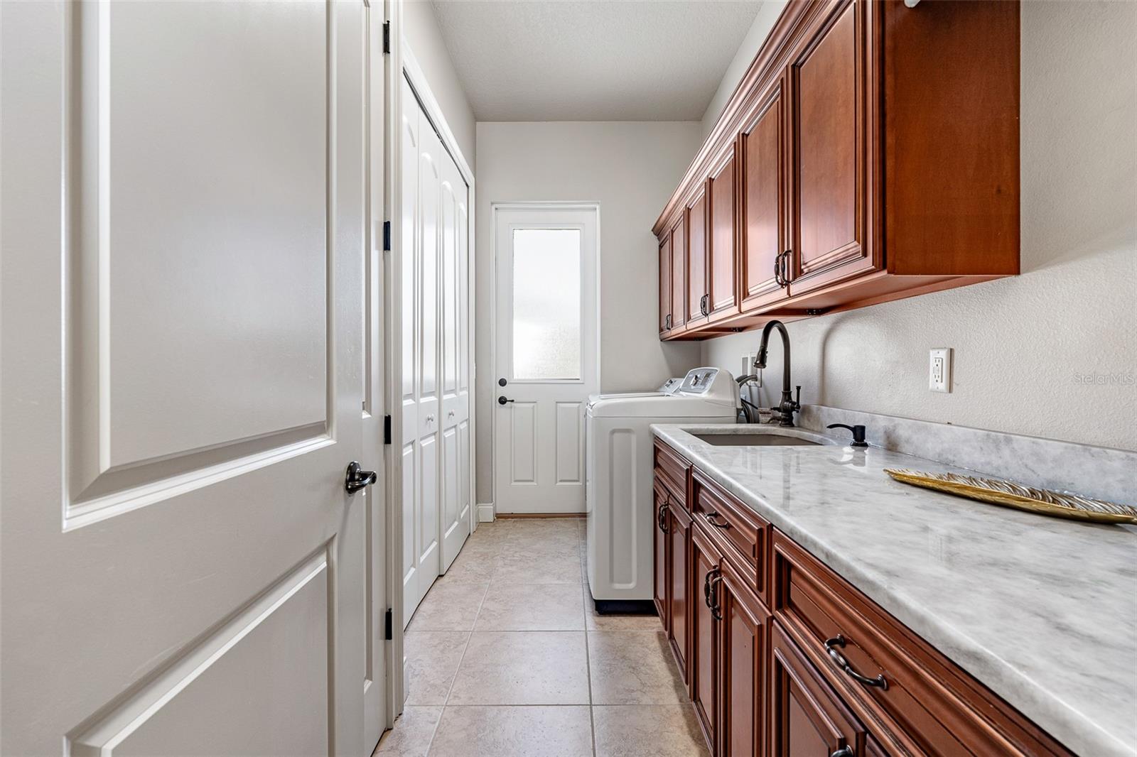 EAGLE LAKES PH I SEC I - Residential