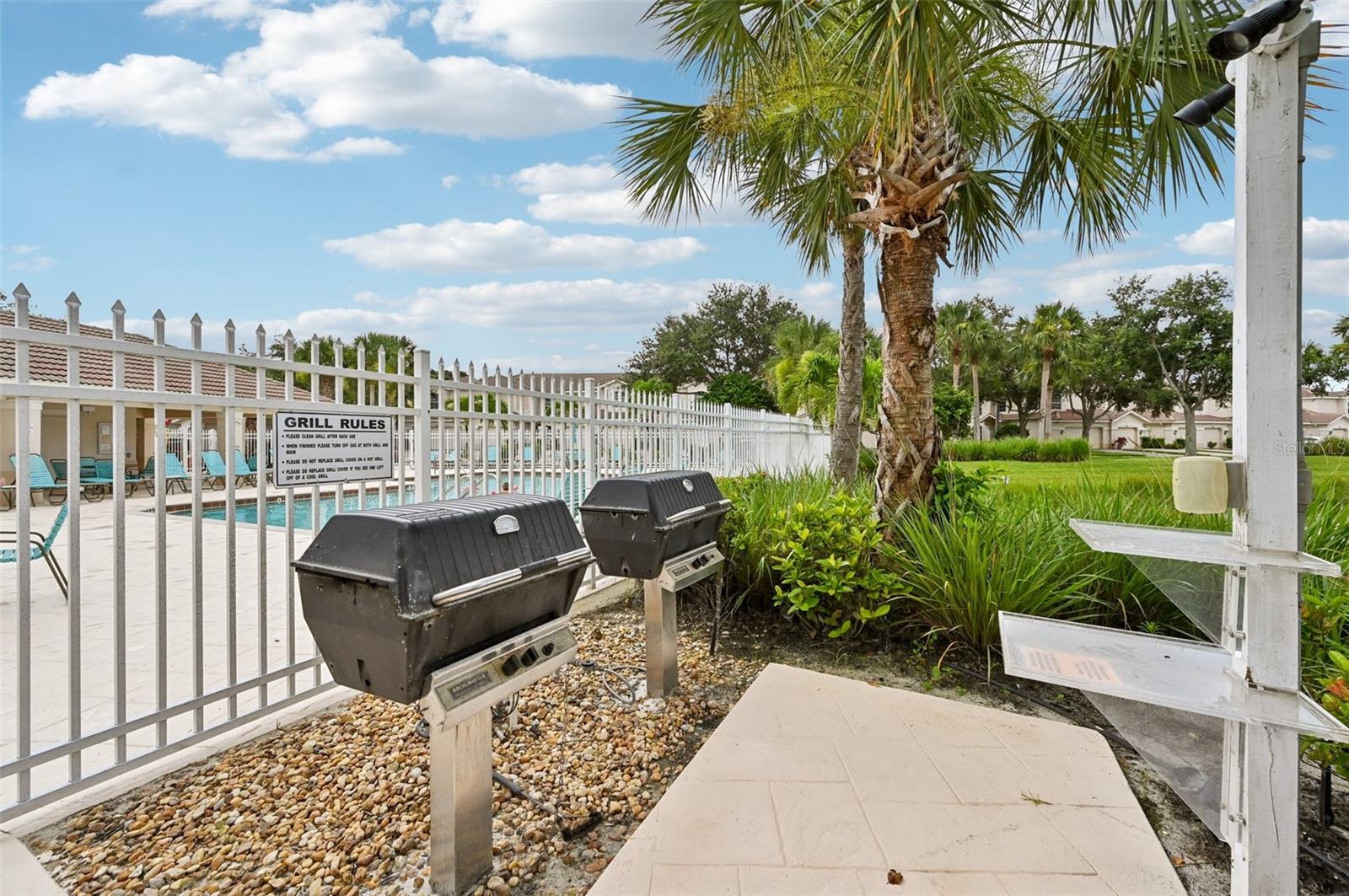 ARIELLE ON PALMER RANCH - Residential Lease