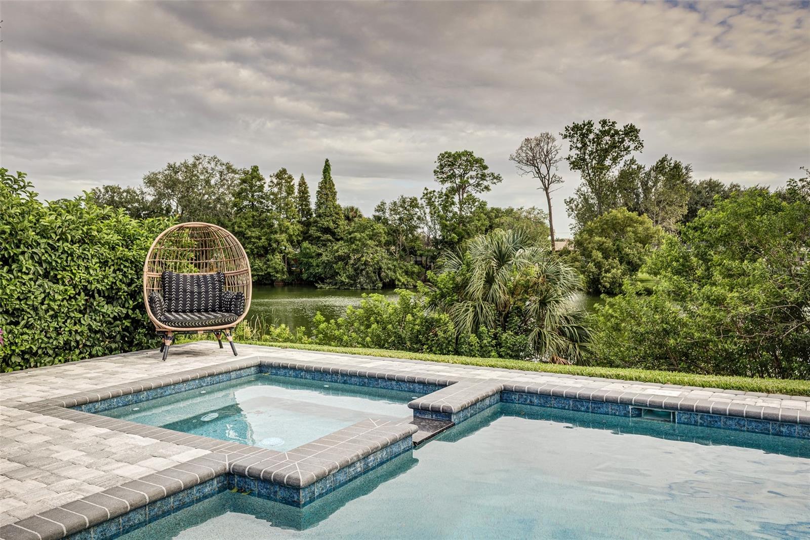 WILLIAMSBURG ESTATES - Residential